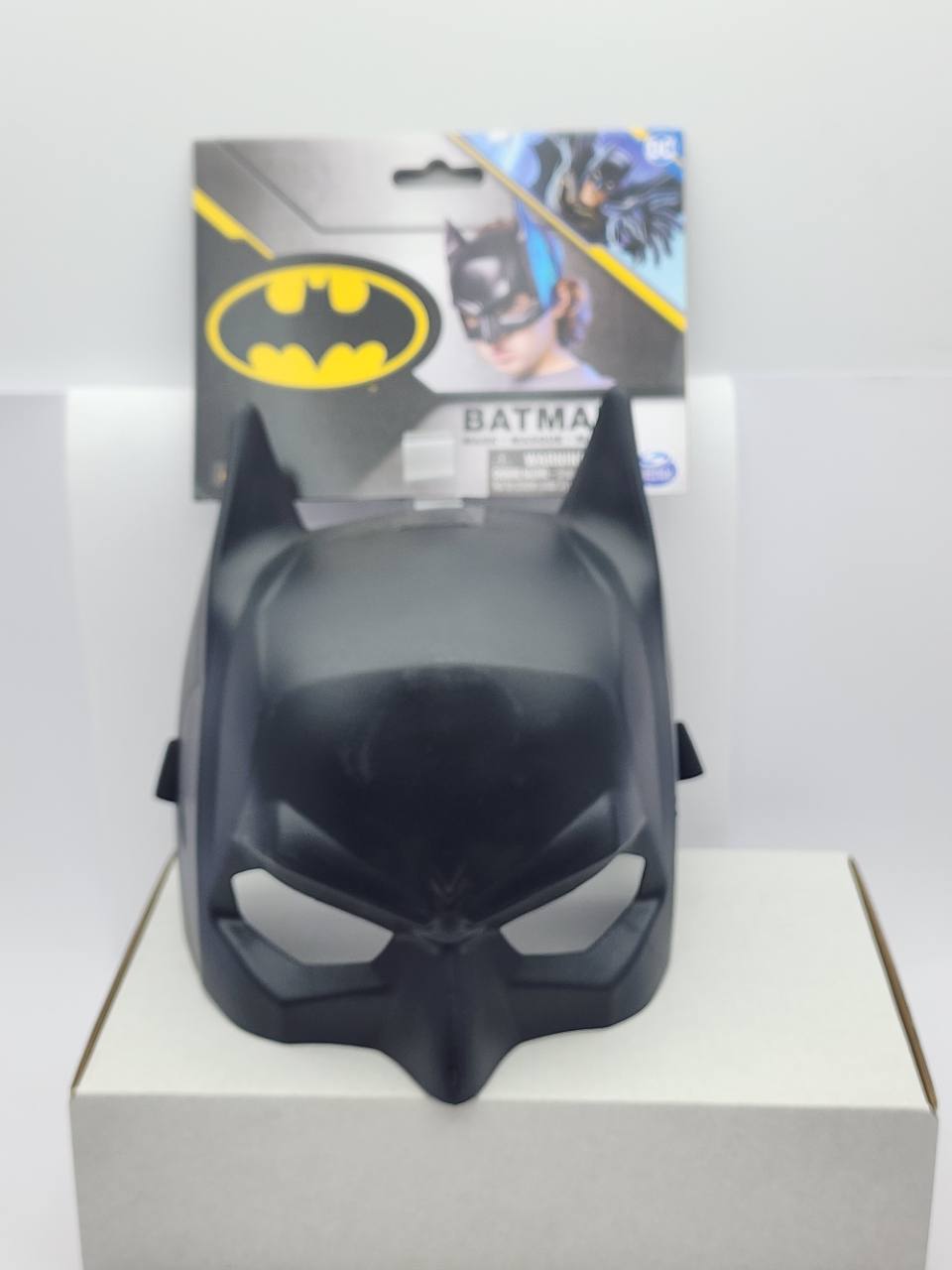 DC Batman Role-Play Mask – Light Surface Wear