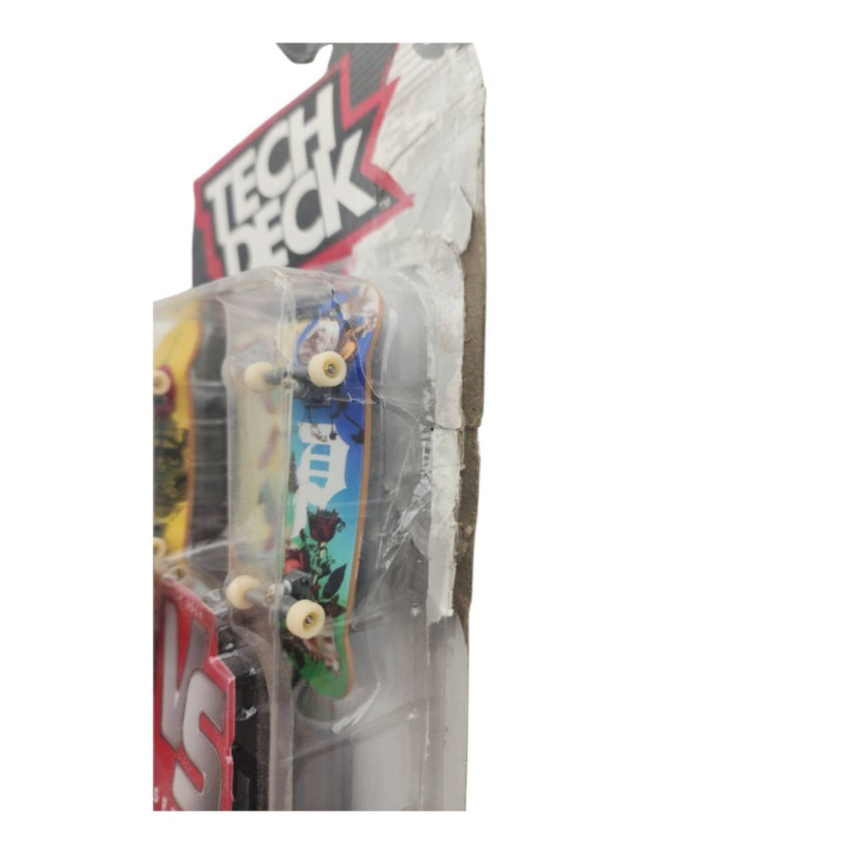 Tech Deck VS Series Fingerboard 2-Pack with Display Stand – Damaged Packaging