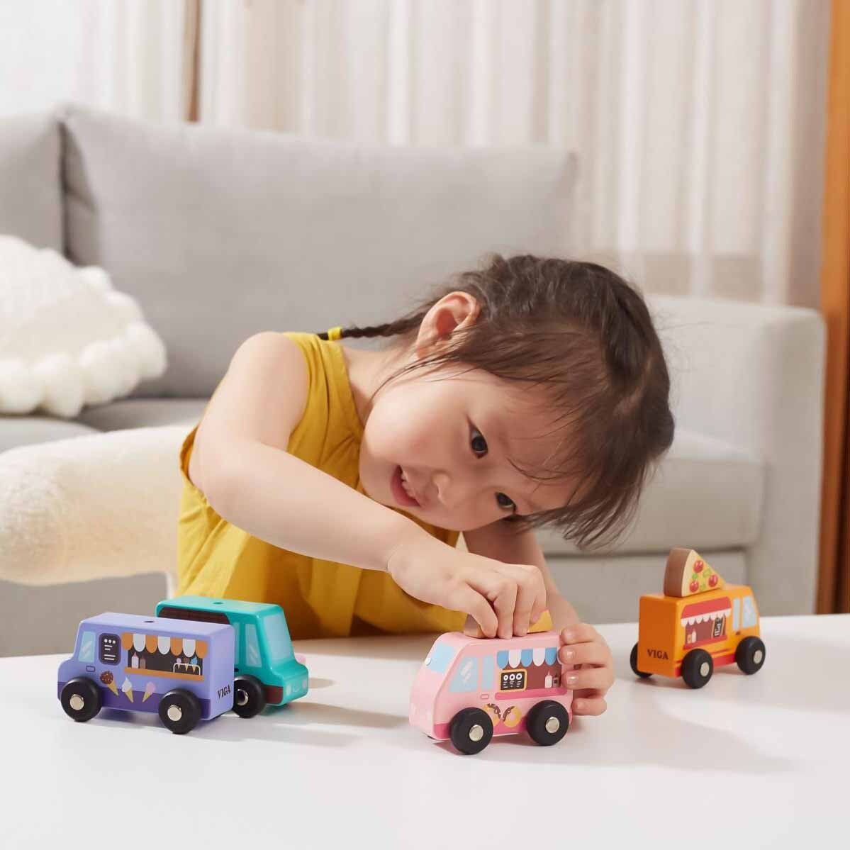 Wooden Dessert Food Trucks