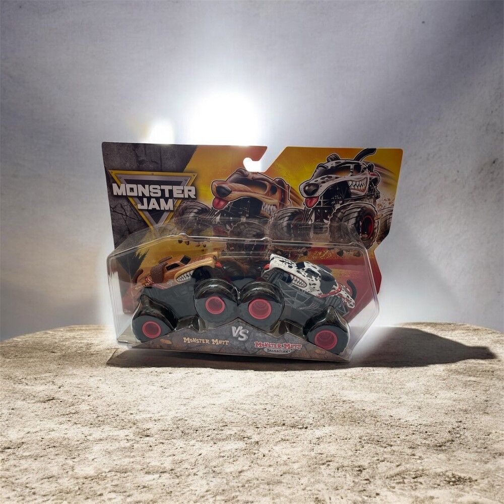 Monster Jam Monster Mutt vs Monster Mutt Dalmatian 2-pack Series 32