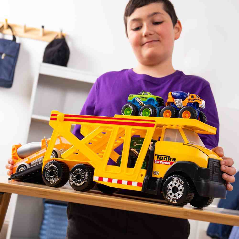 Tonka Steel Classic Car Carrier Transporter