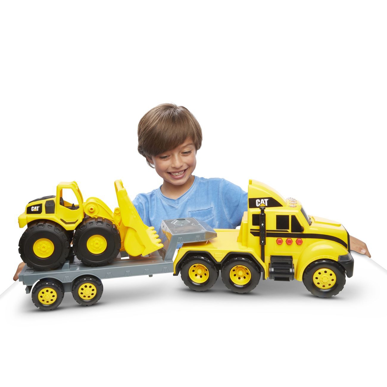 Cat Trailer and Wheel Loader - Heavy Movers