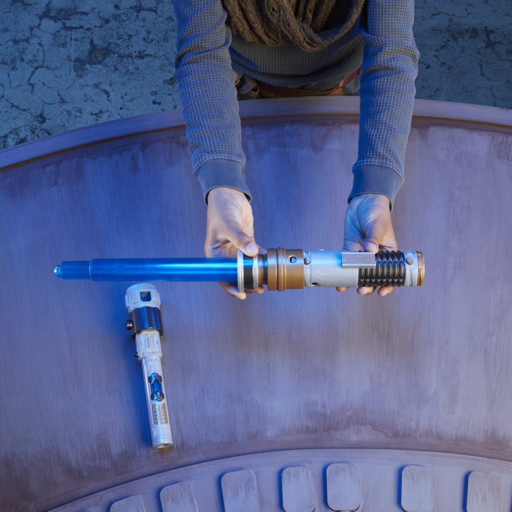 Star Wars Lightsaber Forge Obi-Wan Kenobi Electronic Extendable Blue Lightsaber