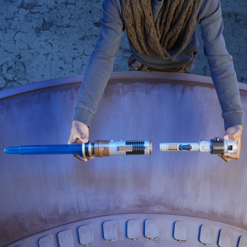 Star Wars Lightsaber Forge Obi-Wan Kenobi Electronic Extendable Blue Lightsaber