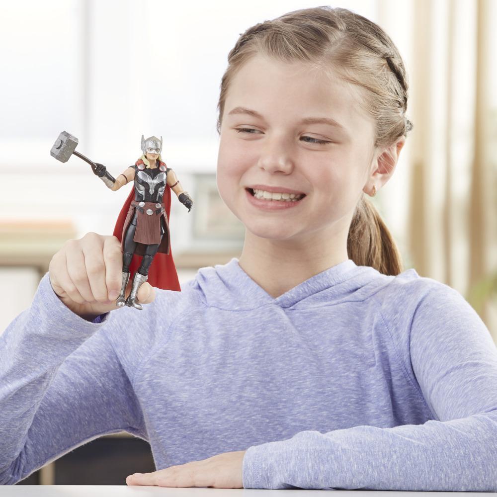 Marvel Studios Thor Love and Thunder Mighty Thor Figure