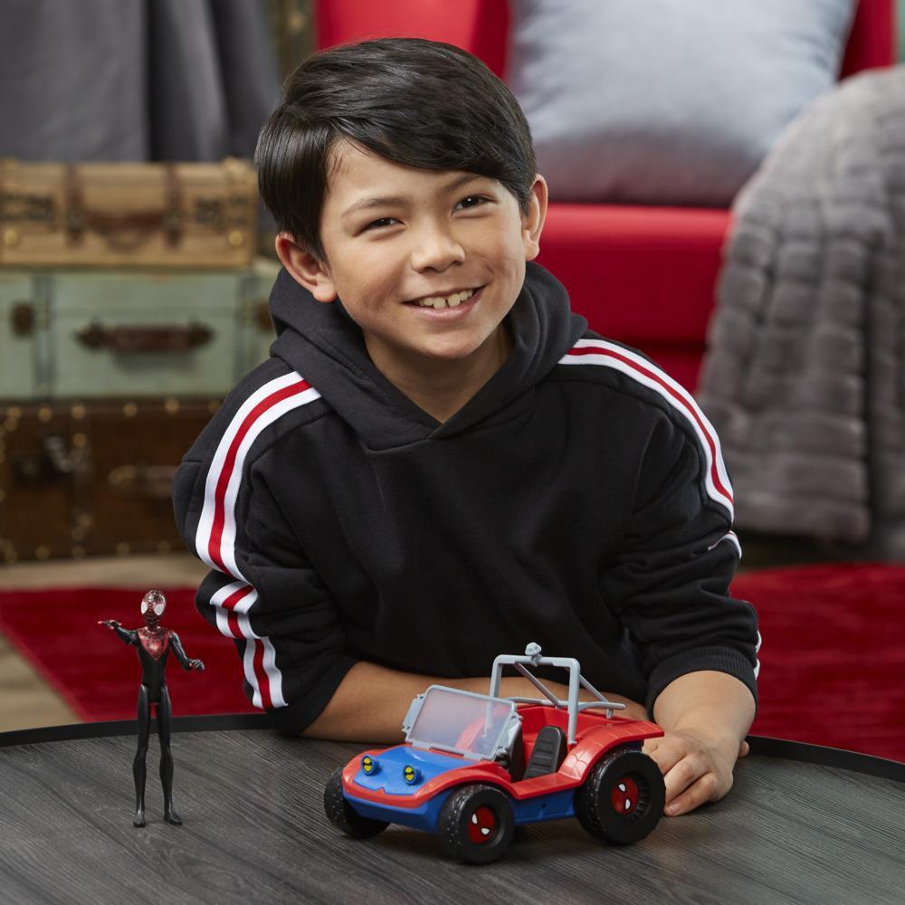 Marvel Spider-Man Spider-Mobile 15cm-Scale Vehicle and Miles Morales Action Figure