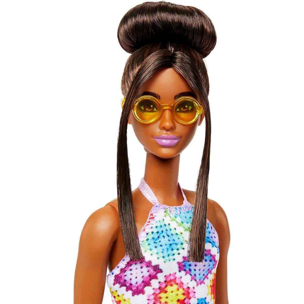 Barbie Fashionistas Doll 210 Glamorous Bun