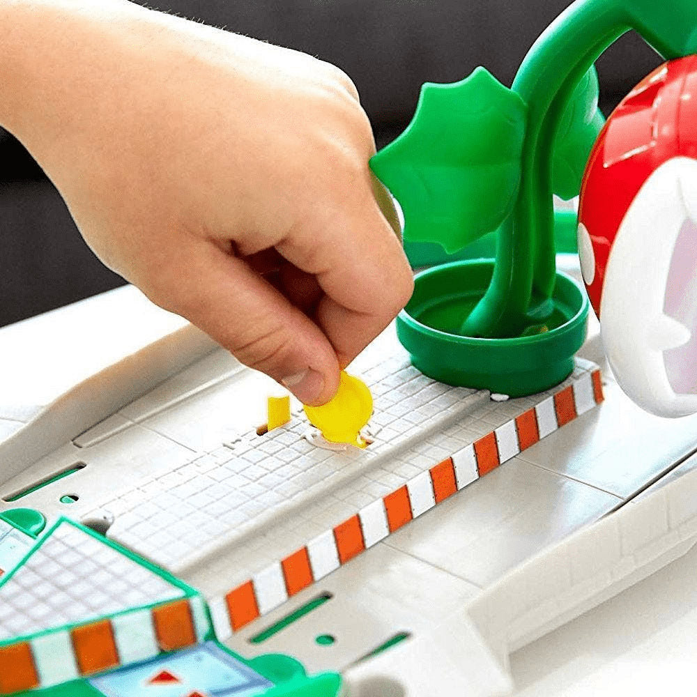 Hot Wheels Mariokart Piranha Plant Slide Track Set - Yoshi