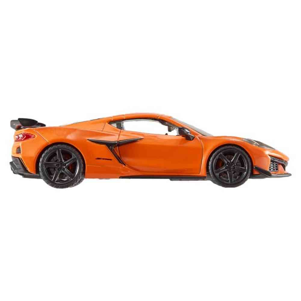 Hot Wheels Premium 1:43 '23 Corvette Z06