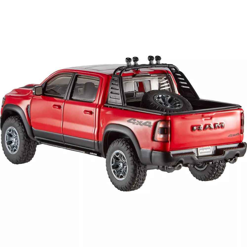 Hot Wheels Premium 1:43 - Ram 4 x 4