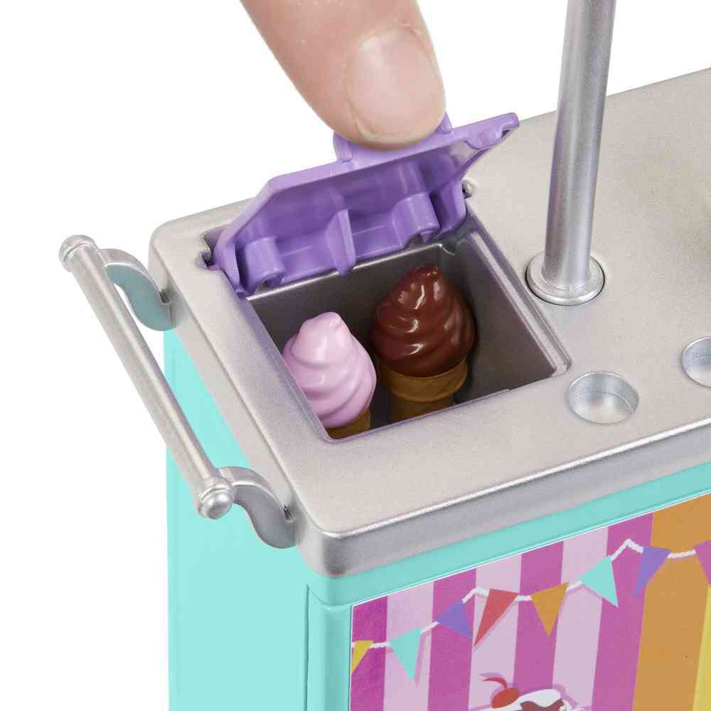 Barbie Beach Boardwalk Playset with Barbie Brooklyn & Malibu