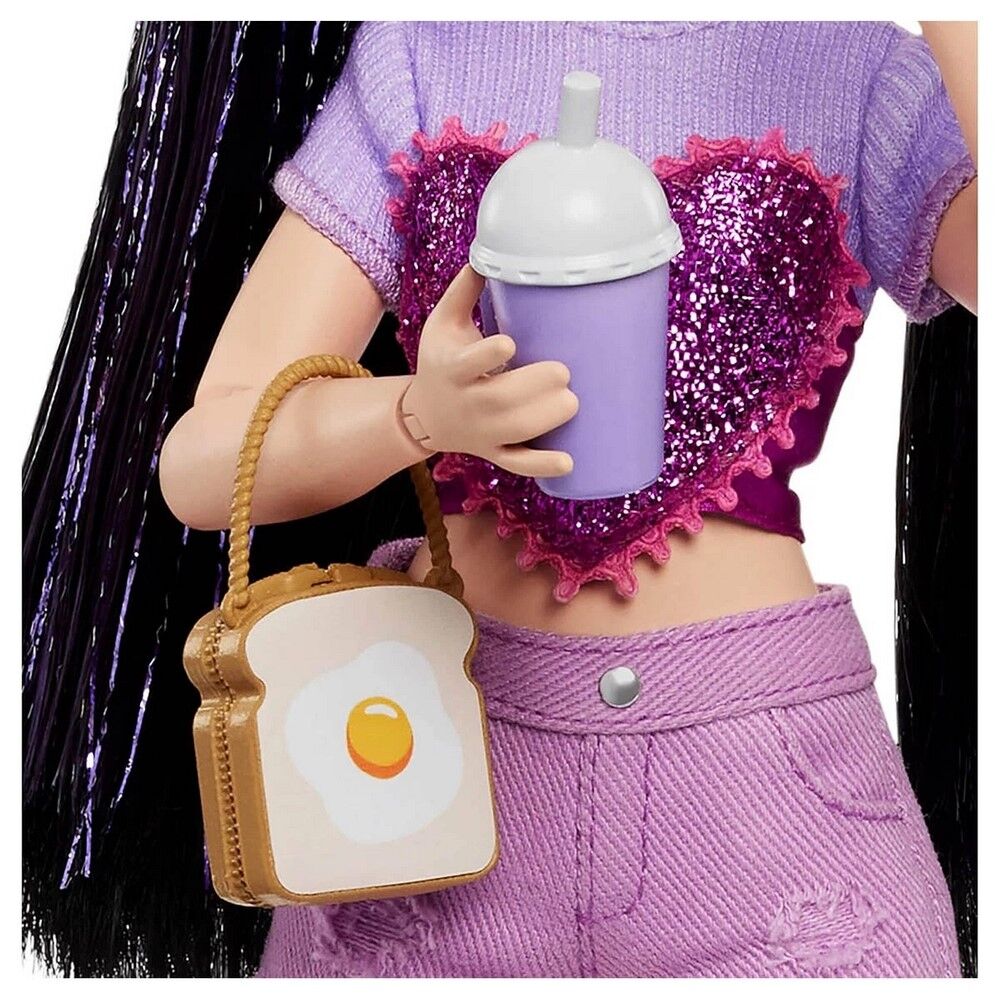 Barbie Dream Besties Doll and Accessories Renee