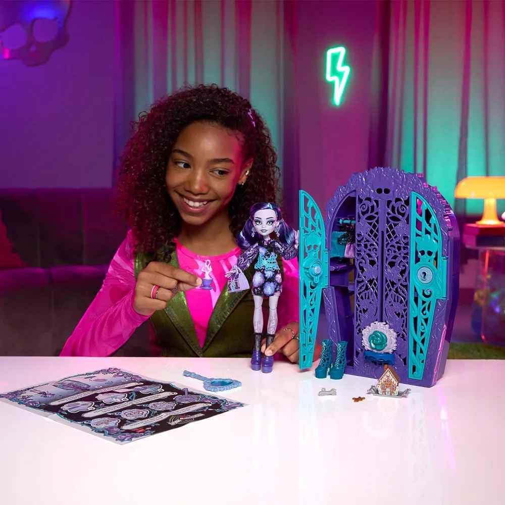 Monster High Skulltimate Secrets Garden Mysteries - Twyla