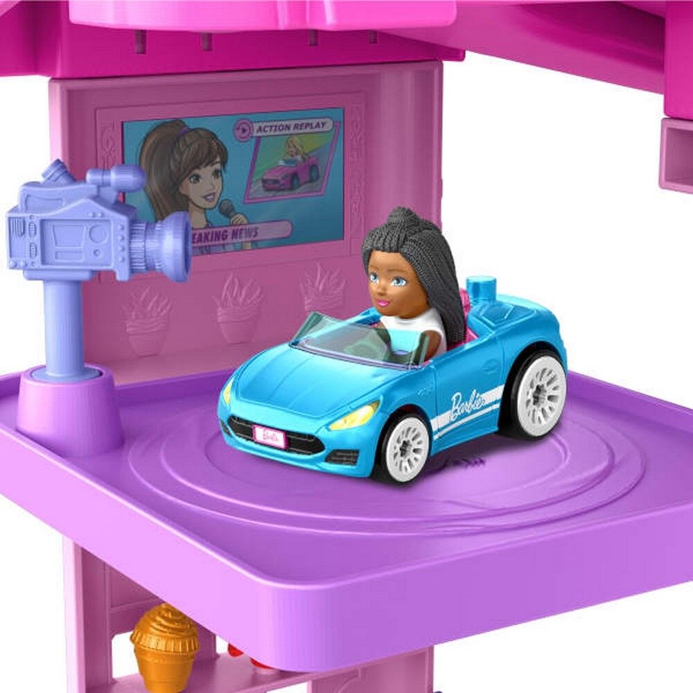 Hot Wheels Racerverse Barbie Spiral Race Track Set