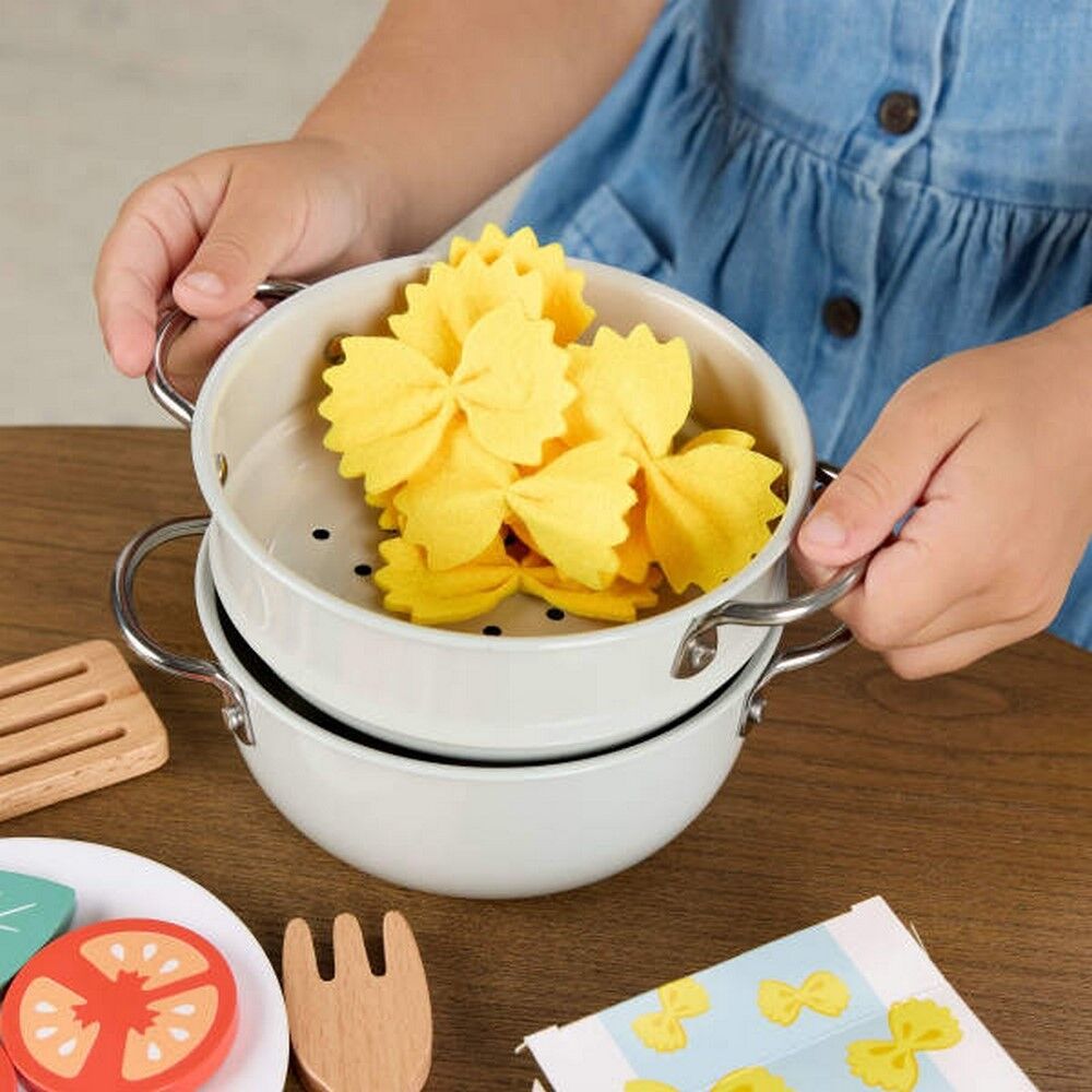 Fisher-Price Wooden Pots & Pasta Chef Set