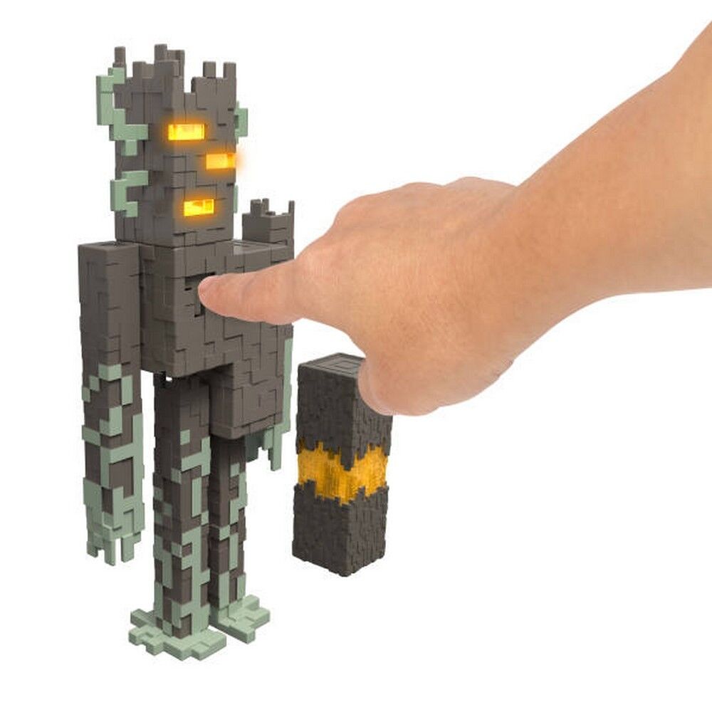 Minecraft The Creaking Figure