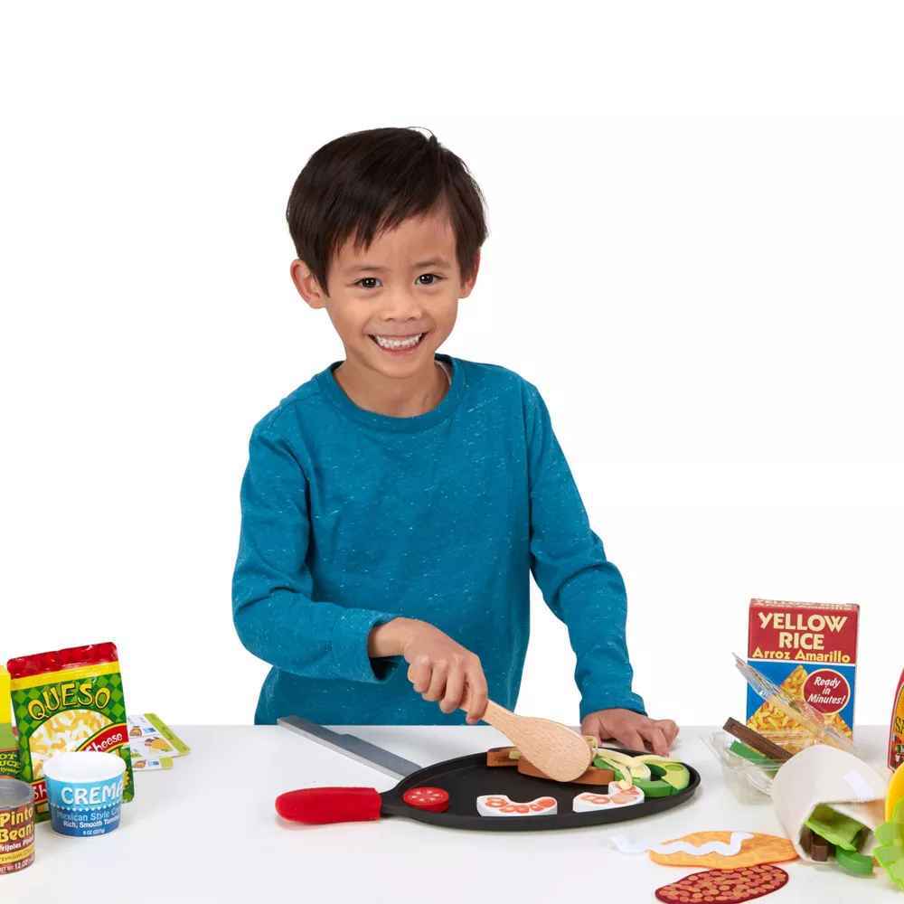 Melissa & Doug Fill & Fold Taco & Tortilla Set