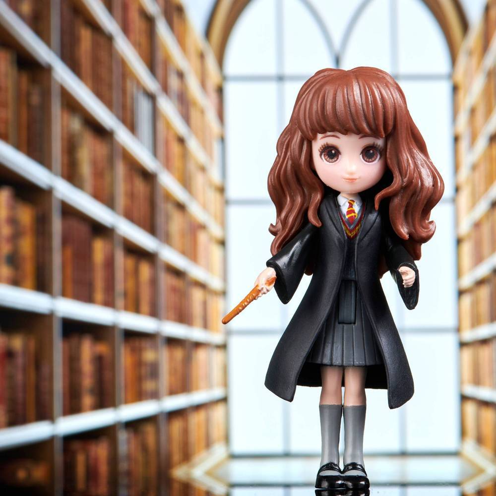 Harry Potter Magical Minis Small Doll -  Hermione Granger
