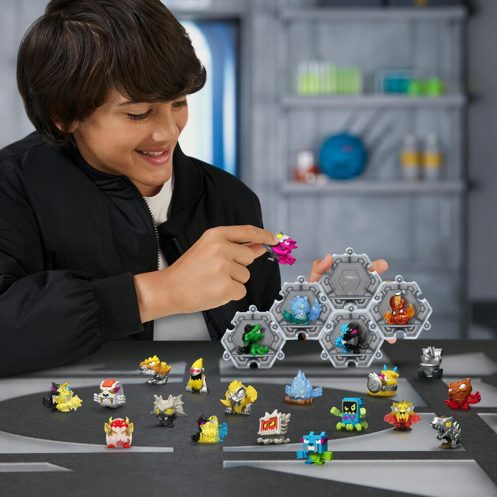 Mr Beast Lab Swarms Series 3 - Fusion Chaos Pack