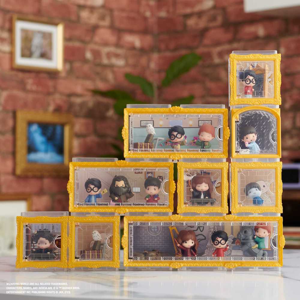 Harry Potter Micro Magical Moments Figure Set  - Dudley Harry Hagrid & Display Case