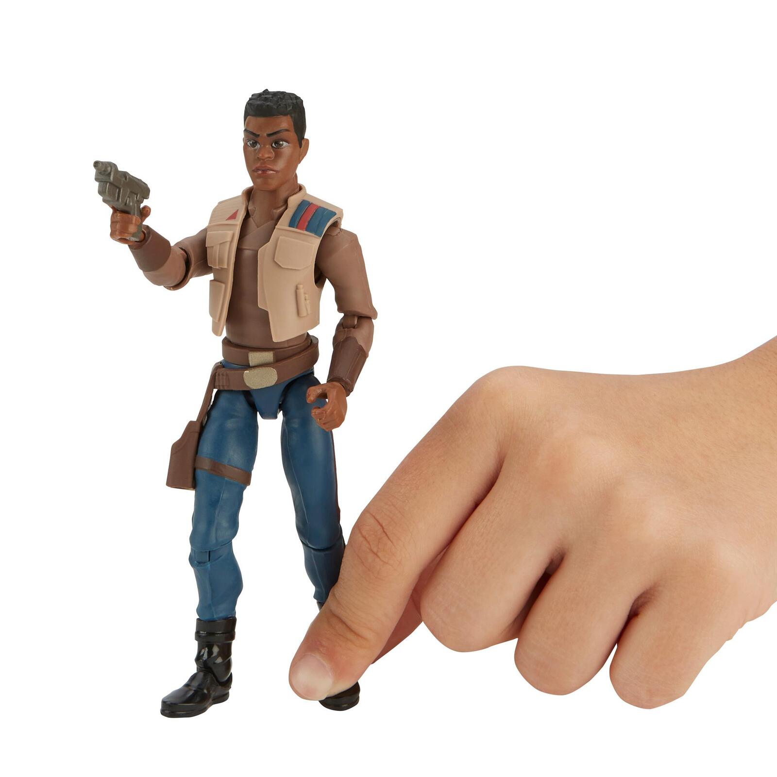 Star Wars Galaxy of Adventures Action Figure - Finn