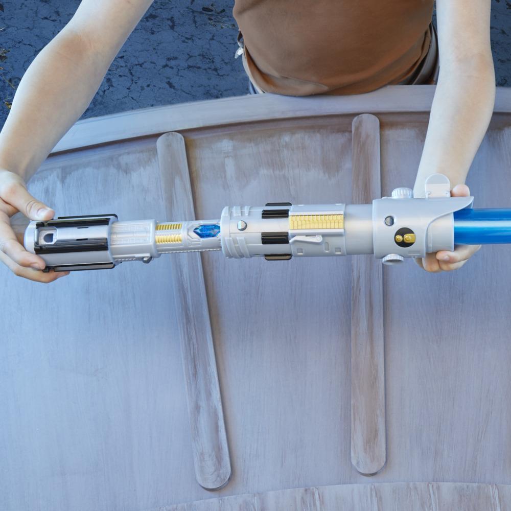 Star Wars Lightsaber Forge Luke Skywalker Electronic Extendable Blue Lightsaber