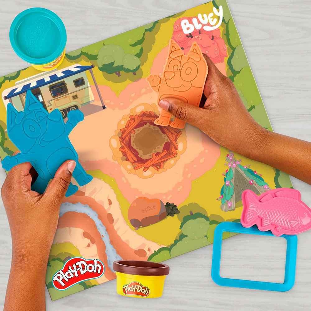 Play-Doh - Bluey Goes Camping Playset