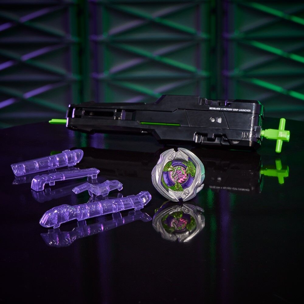 Beyblade X Victory Grip Launcher Set with Saber Samurai 2-70L