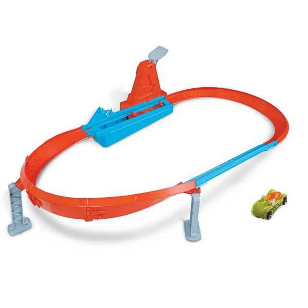 Hot Wheels Stunt Tracks Corkscrew Jump Champion Track Set & 1:64 Scale Toy Car, Speed Snap Track