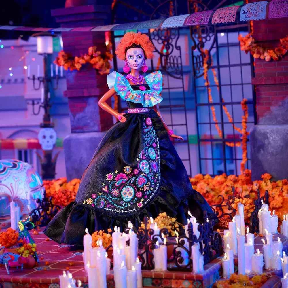 Barbie Signature Dia De Muertos Barbie Doll (2024)