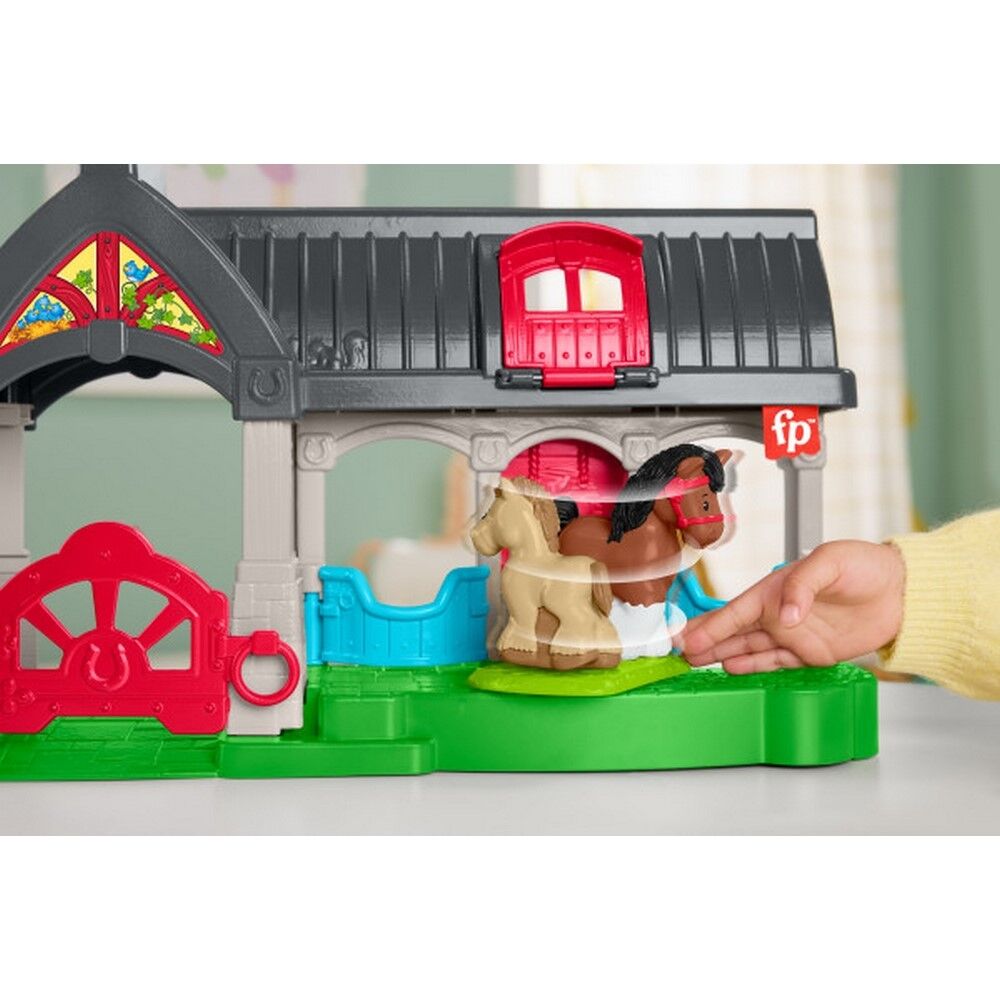 Little People Friendly Horses Stable