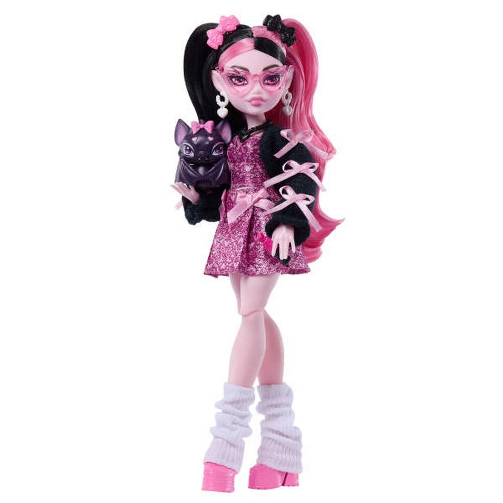 Monster High Draculaura Doll with Fashion Accessories