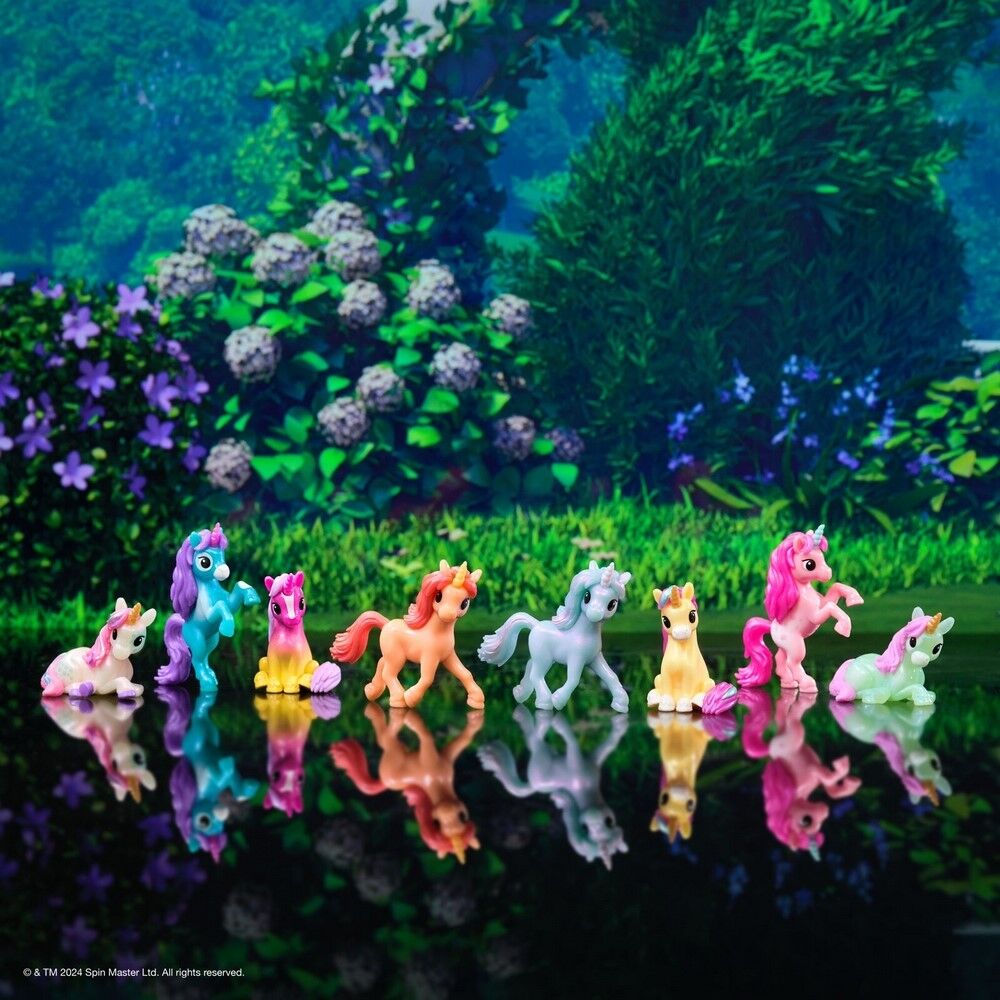 Unicorn Academy Collectible Baby Unicorns Assortment ( Randomly Select)